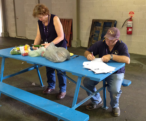 Team Bellingara benhind the scenes at Sydney Royal 2012